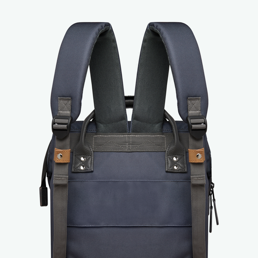 BALE_MEDIUM_BACKPACK_ADVENTURER_BALE_9.jpg