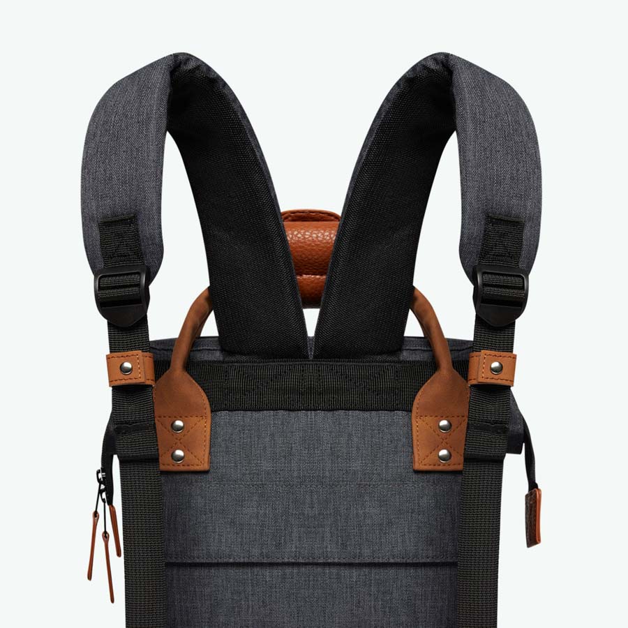 LONDRES_SMALL_BACKPACK_ADVENTURER_LONDRES_9.jpg