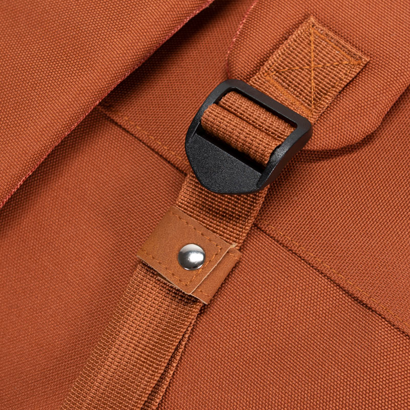 TDM-S22-TURIN-CHOCOLATE-MEDIUM-BOUCLE-BD.png