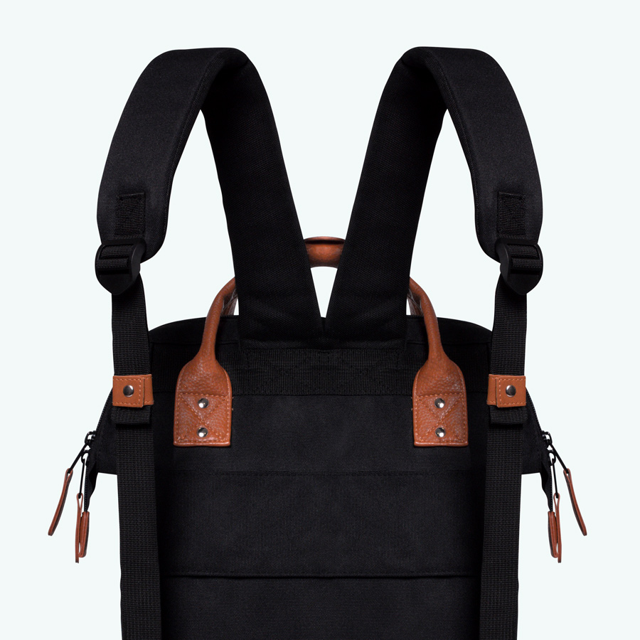 TDM-S22-ADVENTURER-MEDIUM-COLOGNE-DOS-BD.jpg